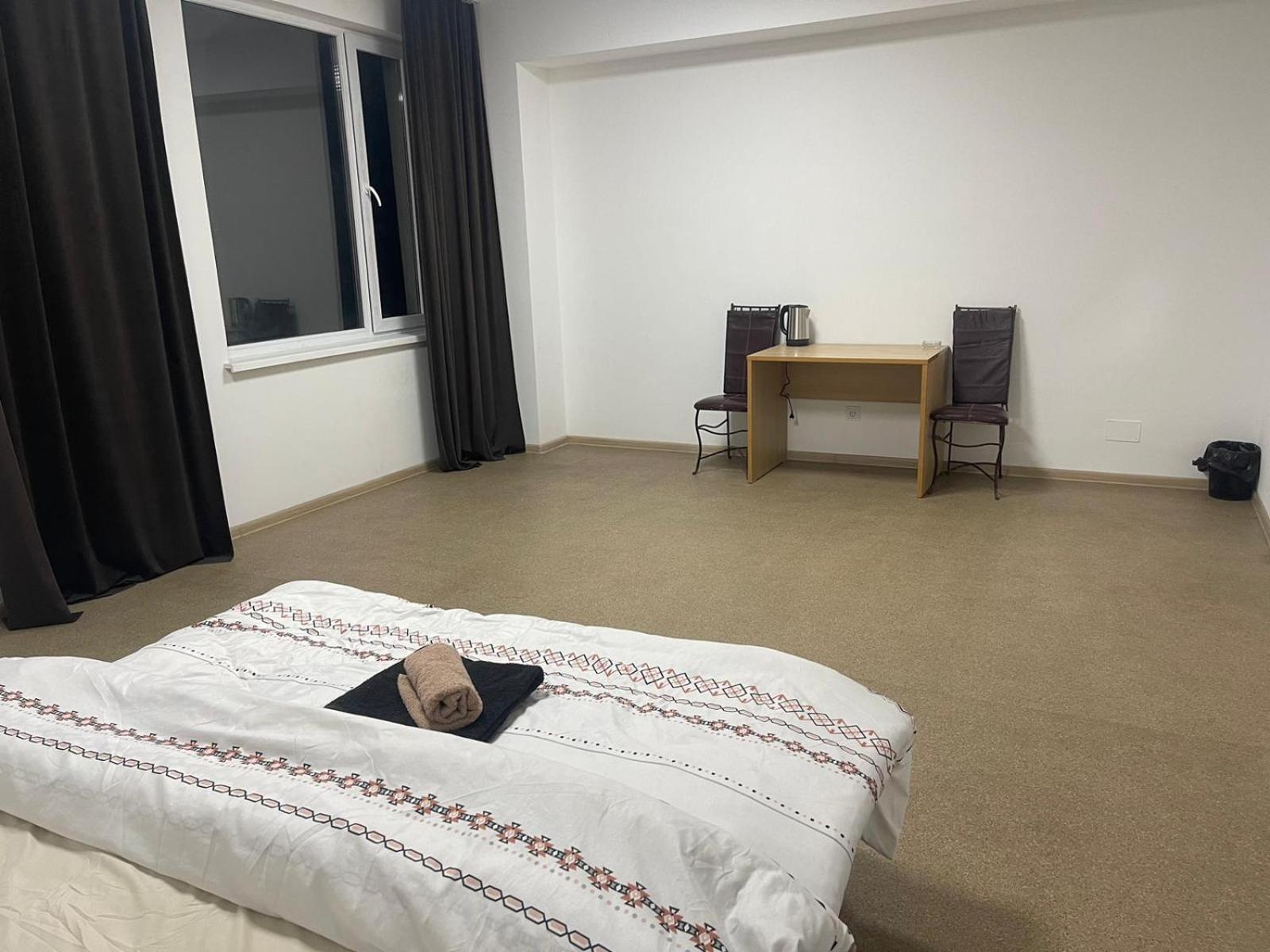 Chip Hotel คีชีเนา ภายนอก รูปภาพ